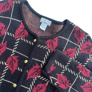 KB Collections Vintage Women L Black Red Leaf Plaid Knit Cardigan Sweater Granny